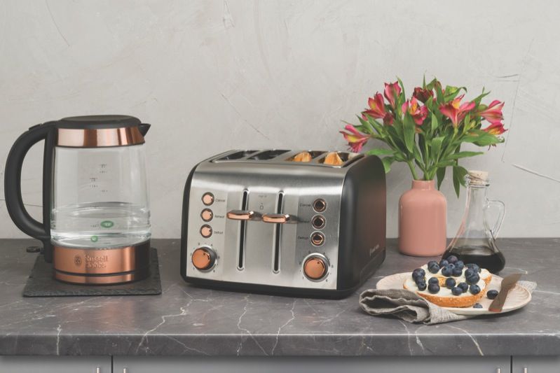 Russell Hobbs Brooklyn 4 Slice Toaster Copper RHT94COP Review by