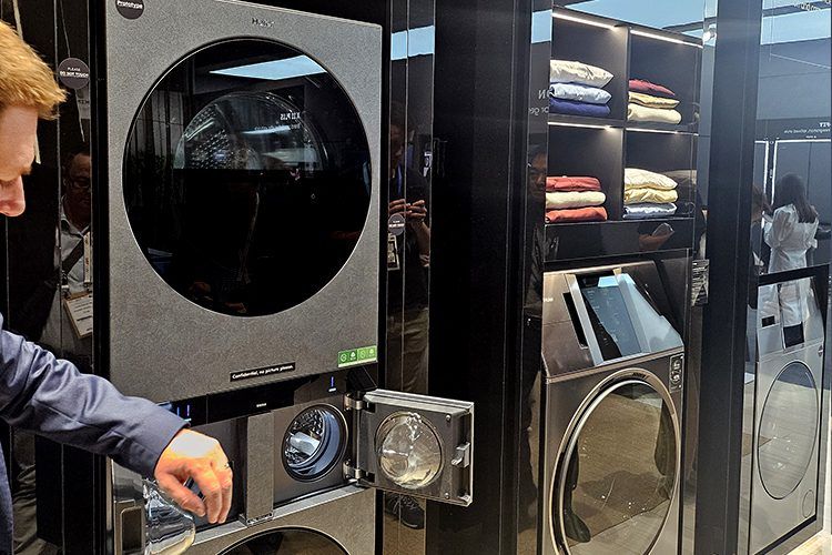 Haier's AI Camera Washing Machine